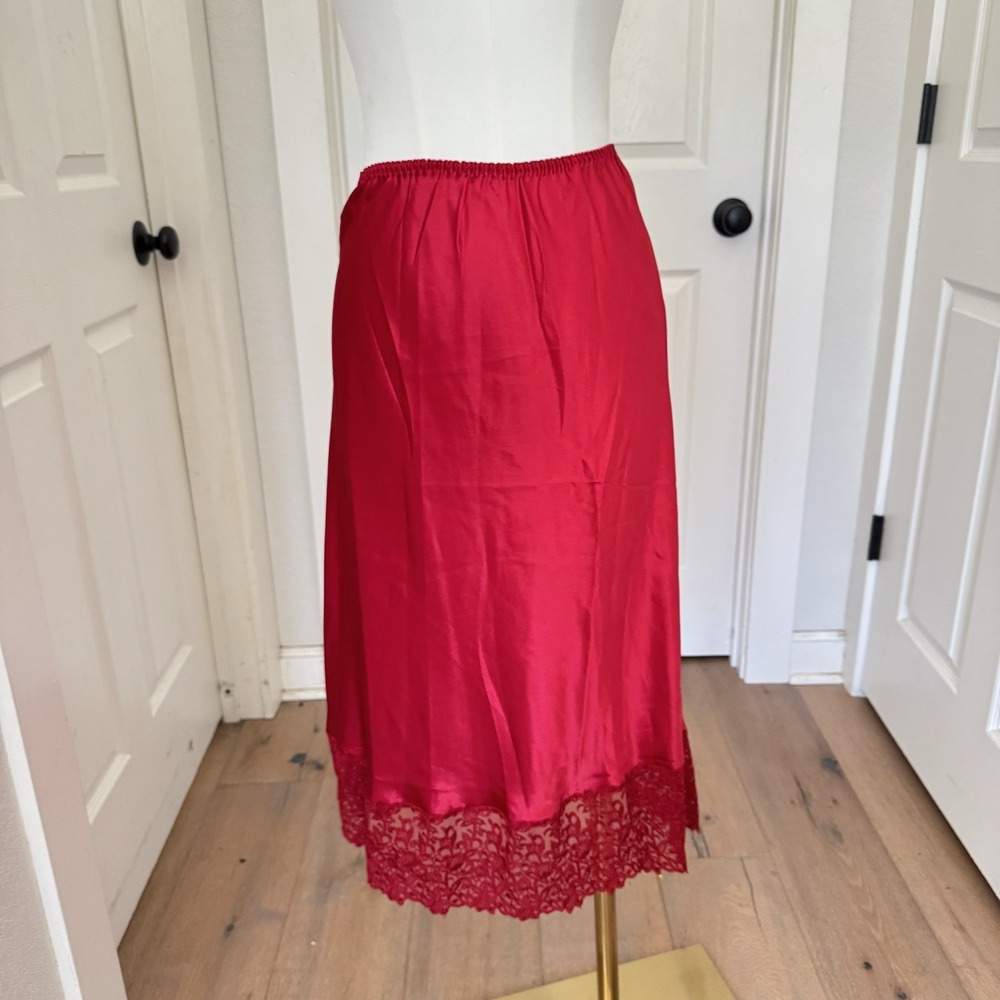 Vtg Cabernet Set Red Wide Lace Liquid Satin Slip Skirt Camisole Top Sz S Sexy - Picture 8 of 13